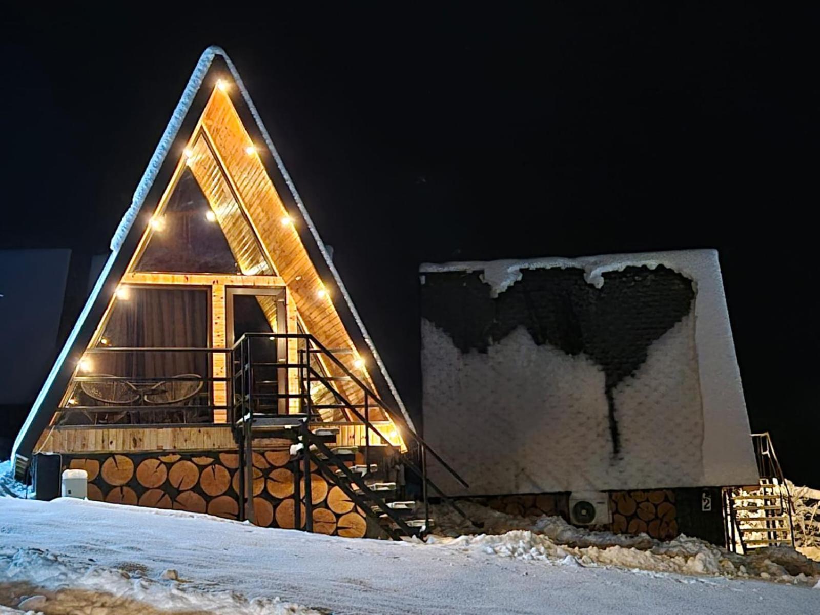 A Pisc Hotel Vatra Moldovitei Luaran gambar